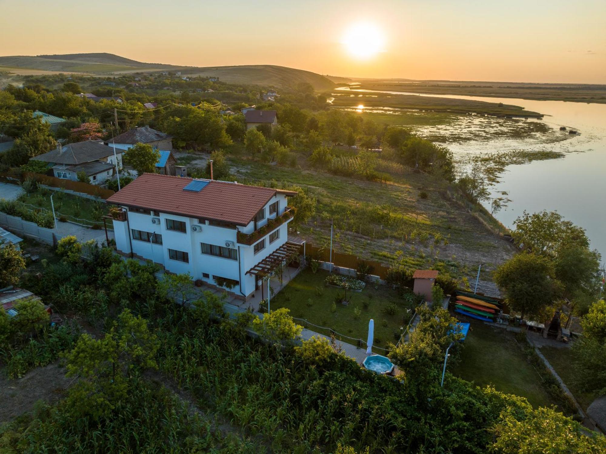 Laguna Nuferilor Habitat Somova Exterior foto